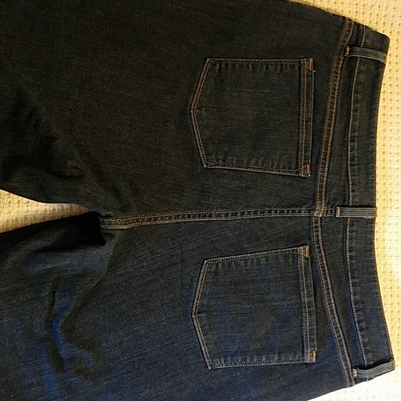 LL Bean Sz. 18, Medium Tall Jeans - Picture 3 of 4